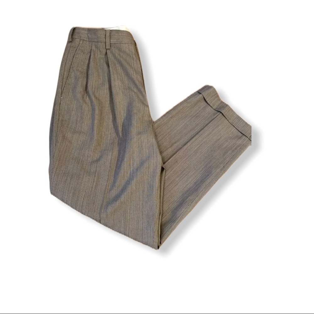 Roundtree & Yorke Pleated Dress Pants